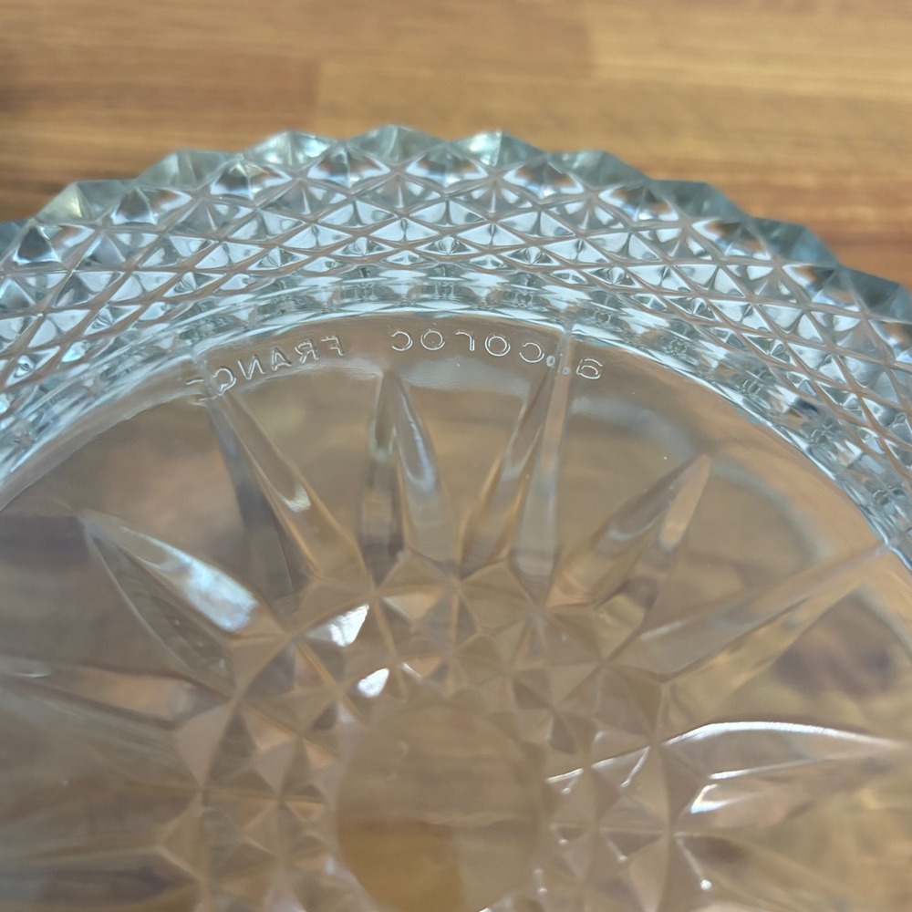 Arcoroc France Glass Serving Bowl Diamond Cut Starburst Pattern Clear‎ 8 inch - Picture 9 of 9